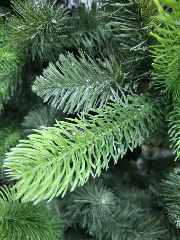 Künstlicher Weihnachtsbaum Weißtanne PE/PVC, ca. 240cm – Bild 3